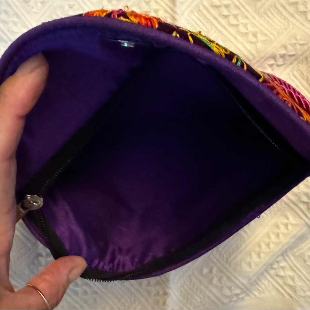Embroidered Multicolor Crossbody Bag - Picture 3 of 3
